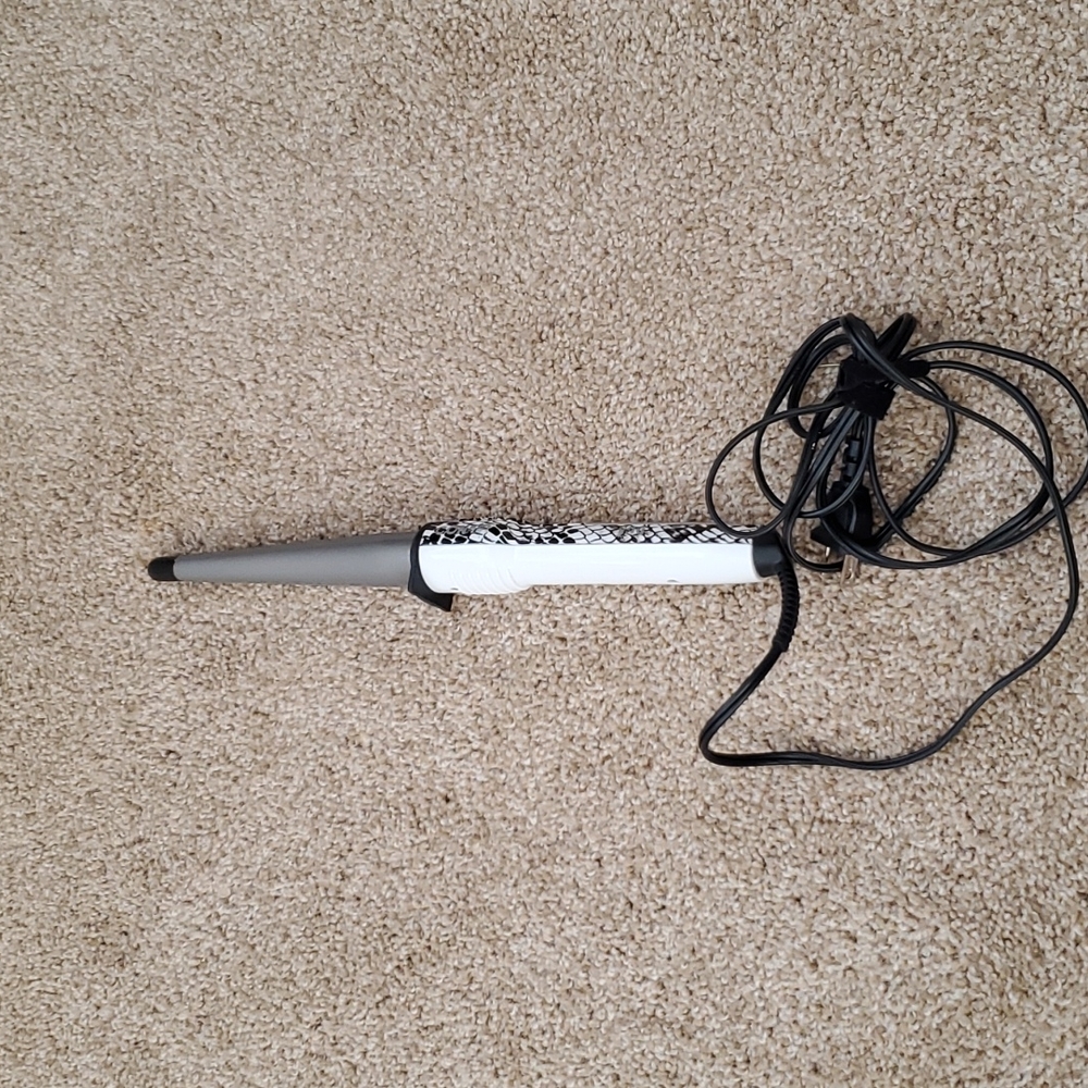 BedHead hair culrer, curling wand